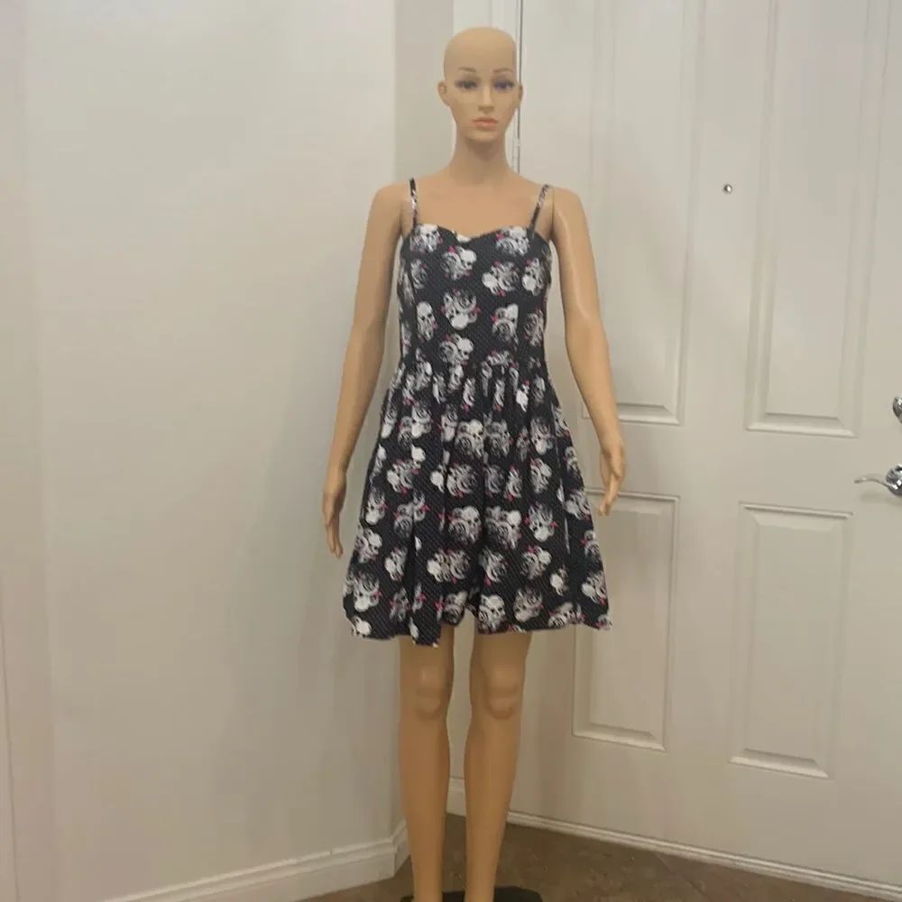 Hot Topic Sz Large 💯 Cotton Skulls Skeletons Butterfly’s Spaghetti Strap Dress